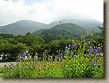 LakeAshi-23JUL04-01.JPG (100522 bytes)