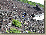 MtFuji-27JUN04-27.JPG (232642 bytes)